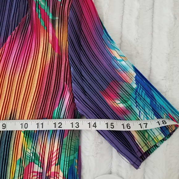 Tropical isle Kaua'i print springy accordion pleats multicolor top OS fits to 12 - Picture 6 of 7